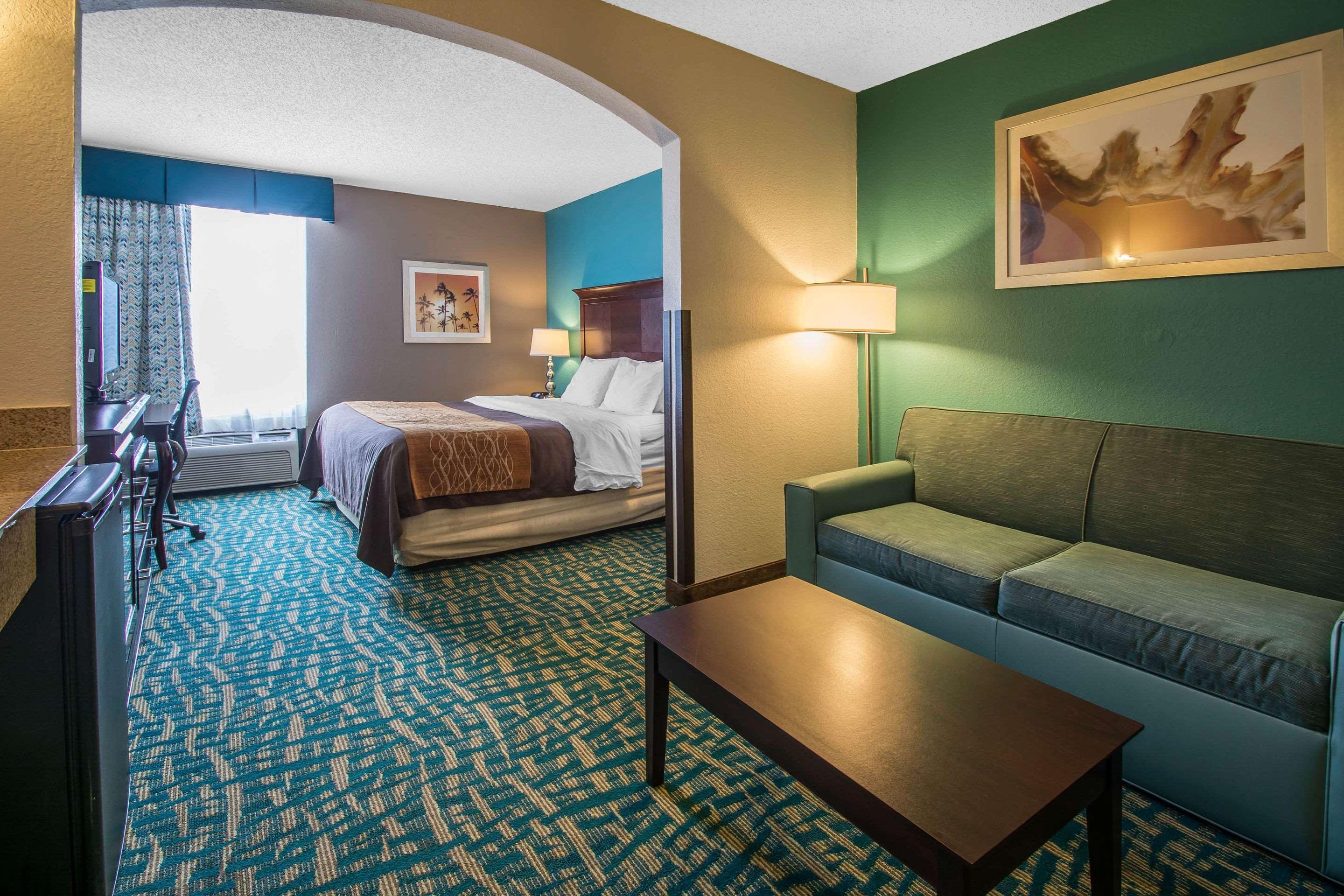 Comfort Inn & Suites Fort Lauderdale West Turnpike Lauderdale Lakes Екстер'єр фото