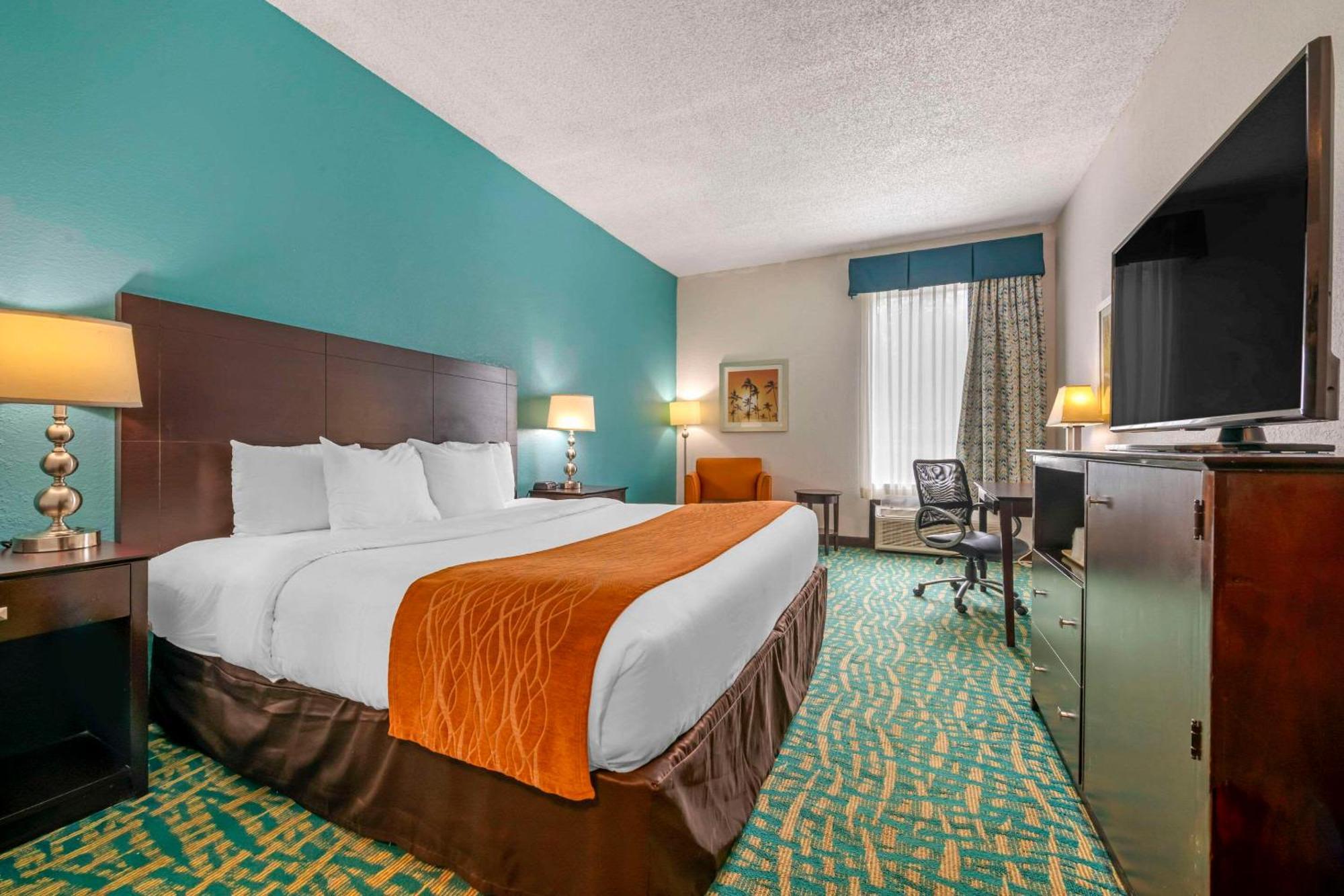 Comfort Inn & Suites Fort Lauderdale West Turnpike Lauderdale Lakes Екстер'єр фото